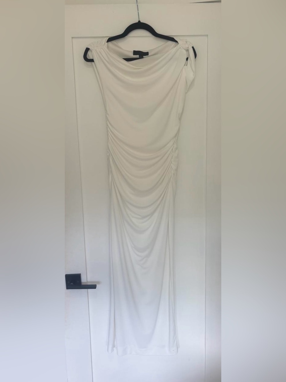 Elegant White One-Shoulder Ruched Sheath Dress